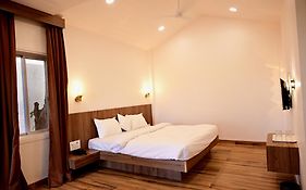 The Golden Woods Resort